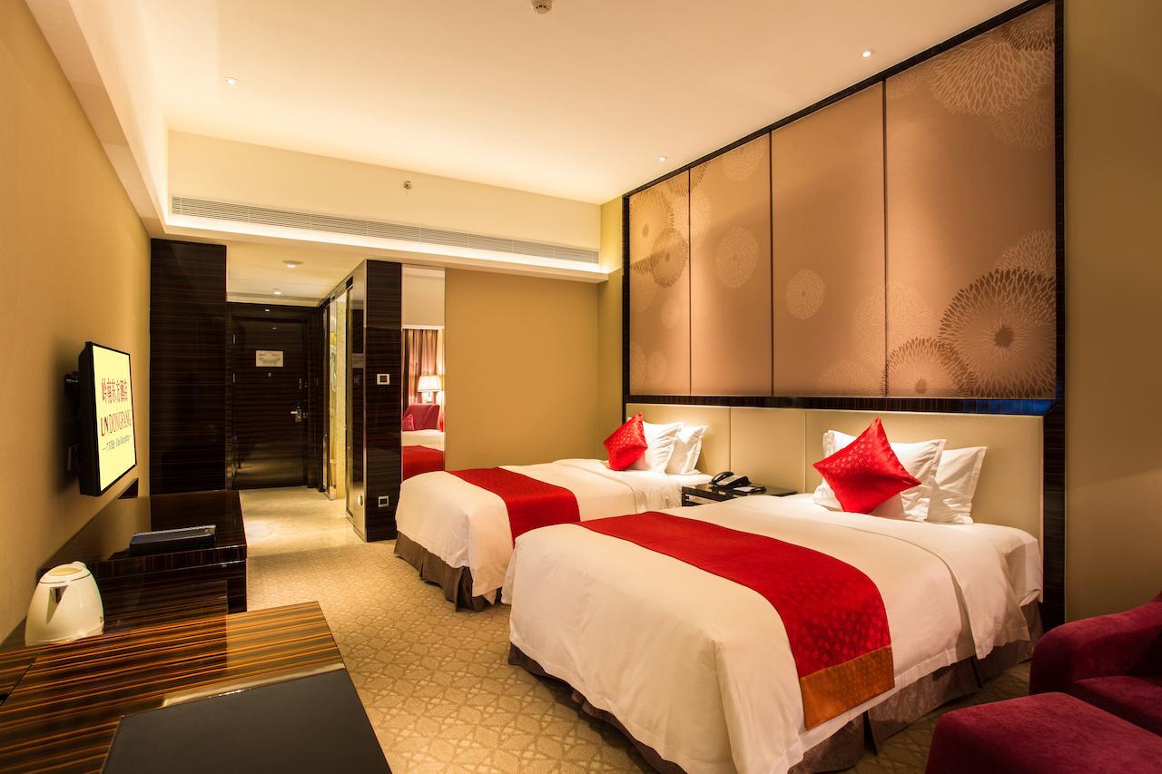 Ln Dongfang Hotel, Sihui Rum bild